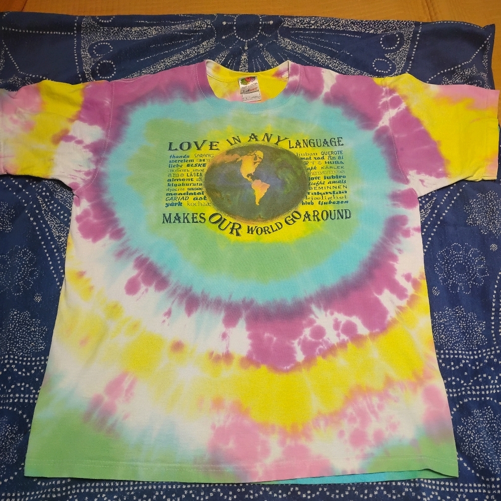 Fruit Of The Loom Lofteez Tye Dye Love World T Shirt